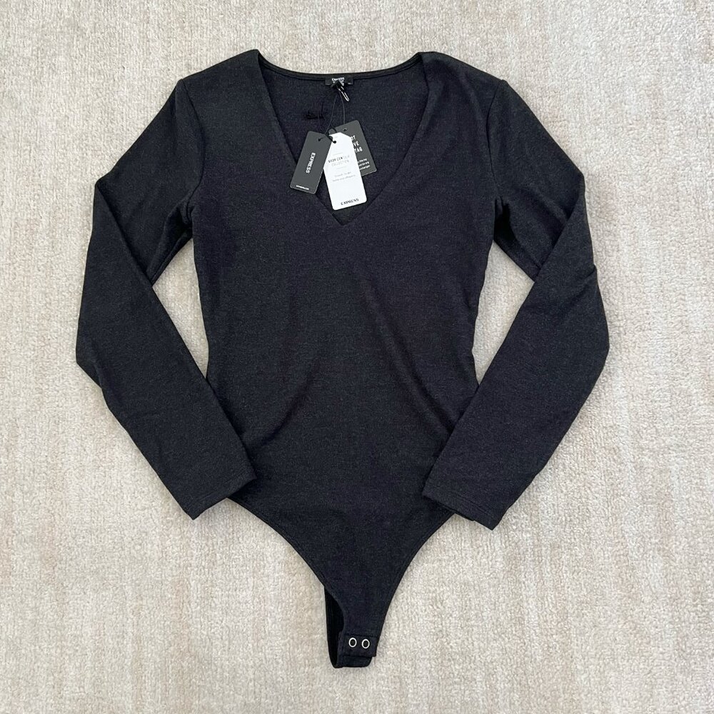 NWT Express Body Contour Long Sleeve Bodysuit  Top M